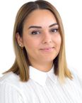 Andreea Oprea Portrait frei