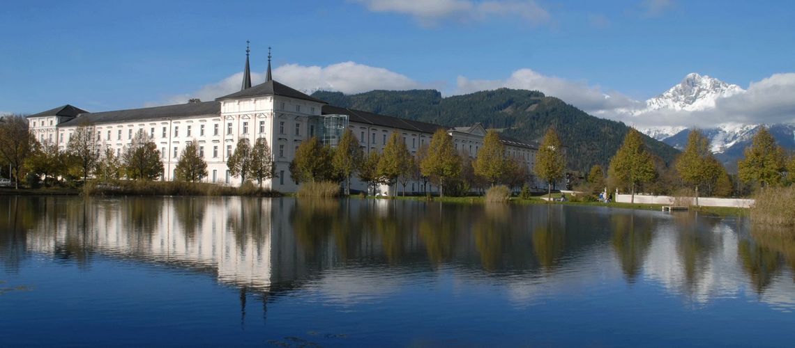 It is the capital of hallein district.subscribe to tetova newsl on. Hallein Österreich Tankstelle . Stift Admont - Busreise Österreich Steiermark